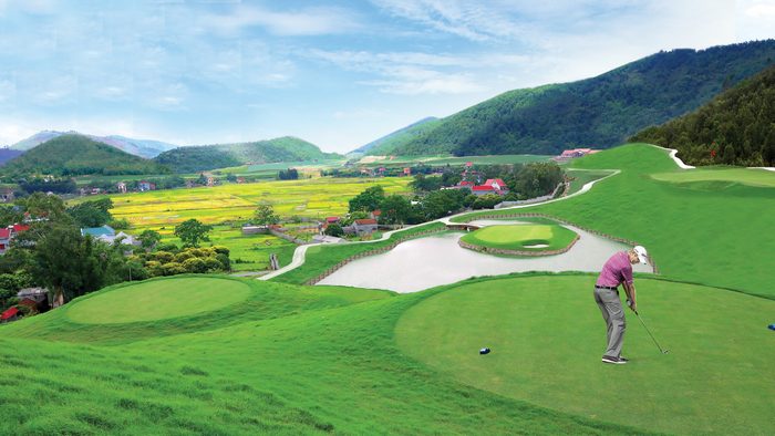 Sân Golf Amber Hills image 9