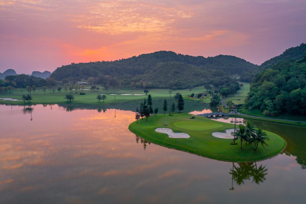 Royal Golf Course image 8