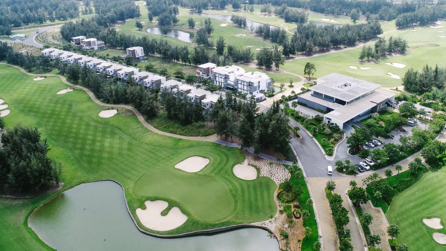 Montgomerie Links Vietnam image 3