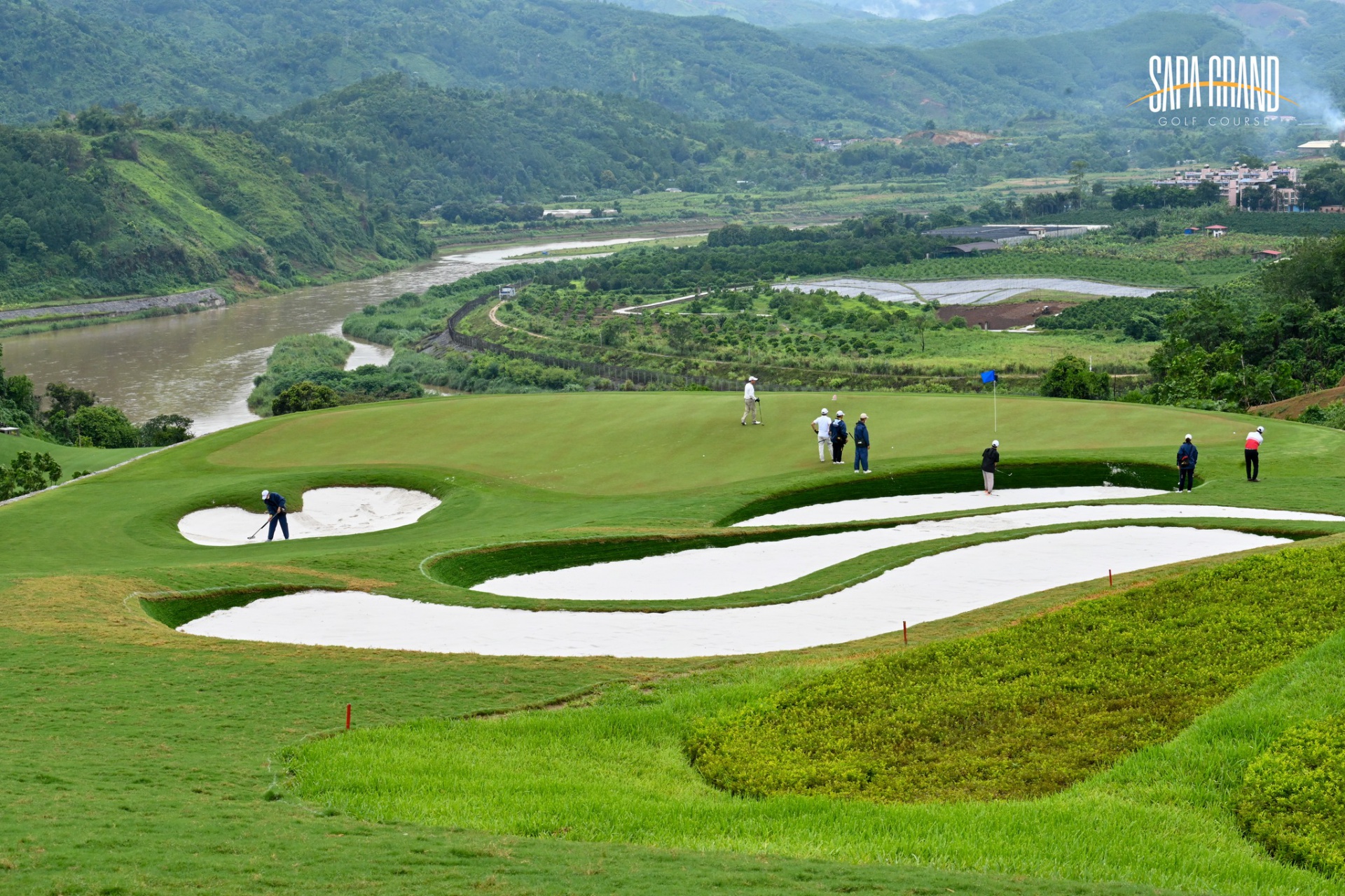 	Sapa Grand Golf Course image 6