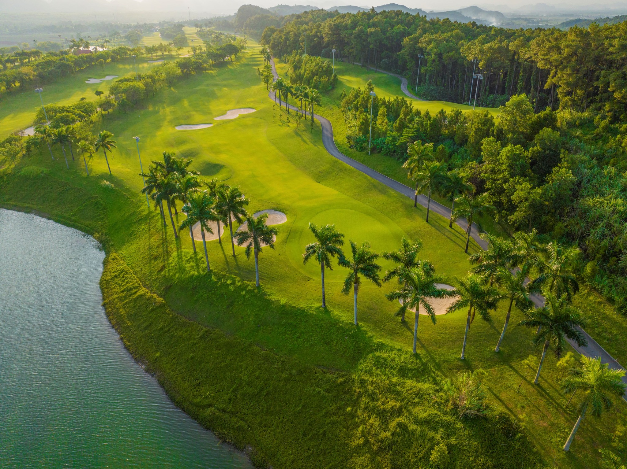 Trang An Golf & Country Club image 7