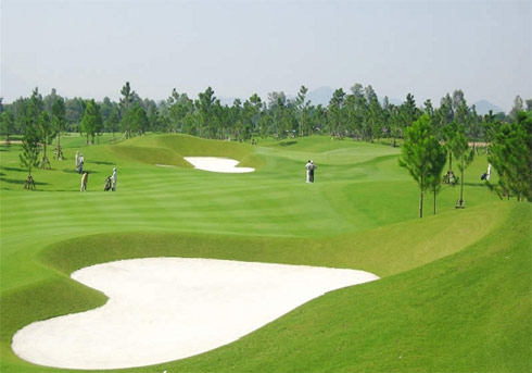 Sân golf Vân Trì image 8