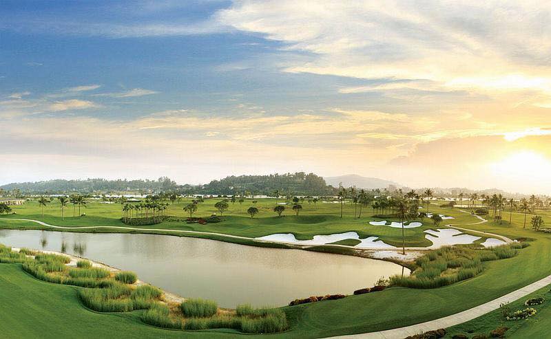 Sân golf Vân Trì image 9